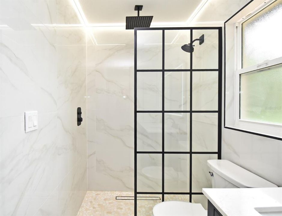 For Sale: $1,250,000 (4 beds, 2 baths, 2350 Square Feet)