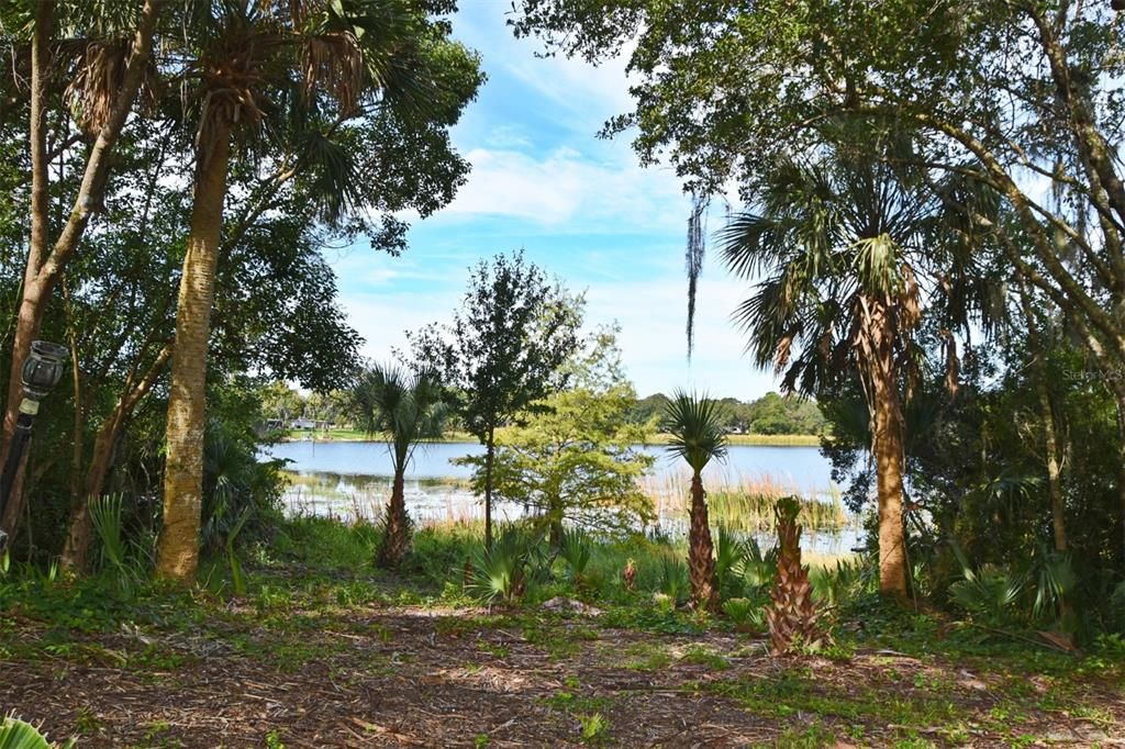 For Sale: $1,250,000 (4 beds, 2 baths, 2350 Square Feet)