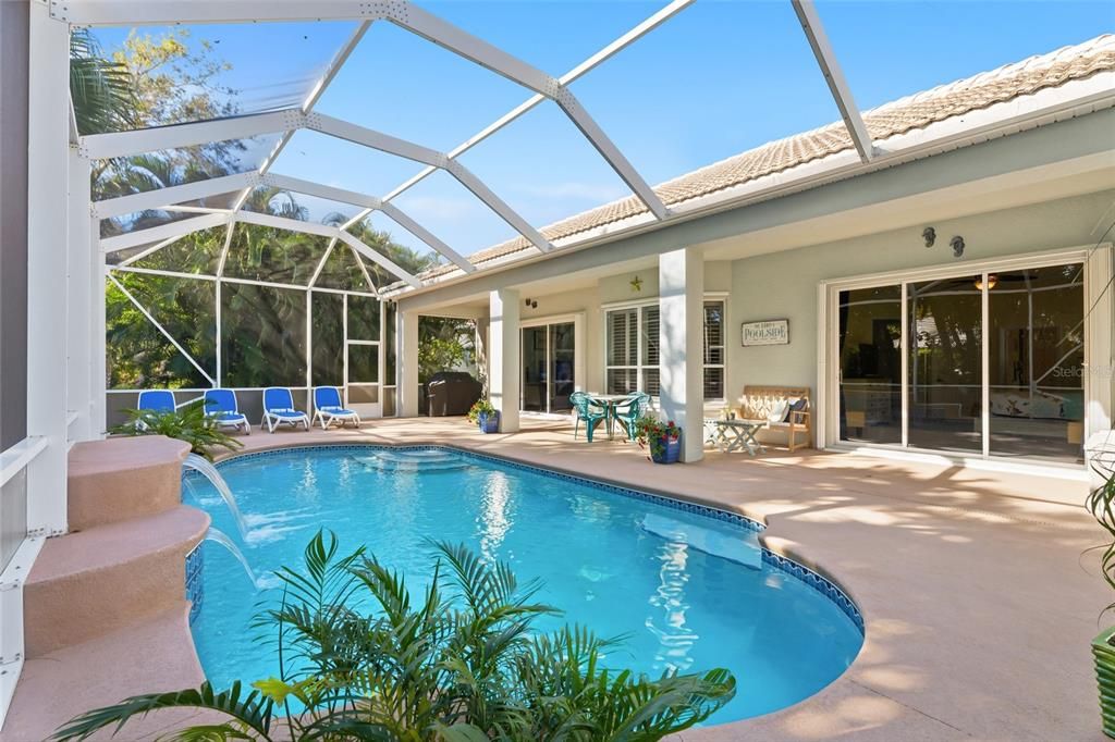 En Venta: $972,000 (4 camas, 3 baños, 2709 Pies cuadrados)