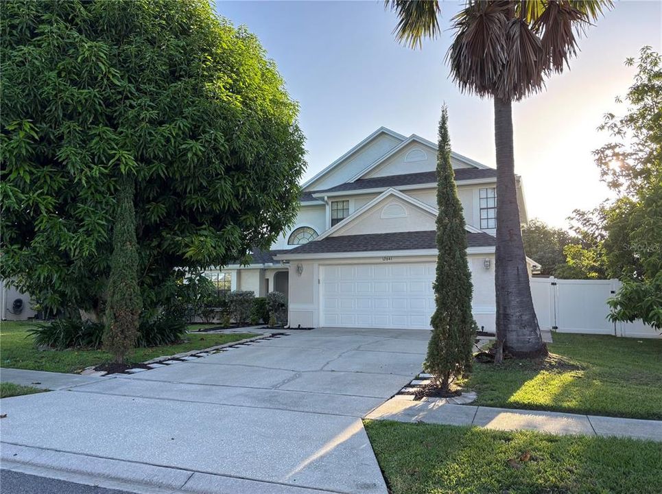 最近售出: $515,000 (4 贝兹, 2 浴室, 2115 平方英尺)