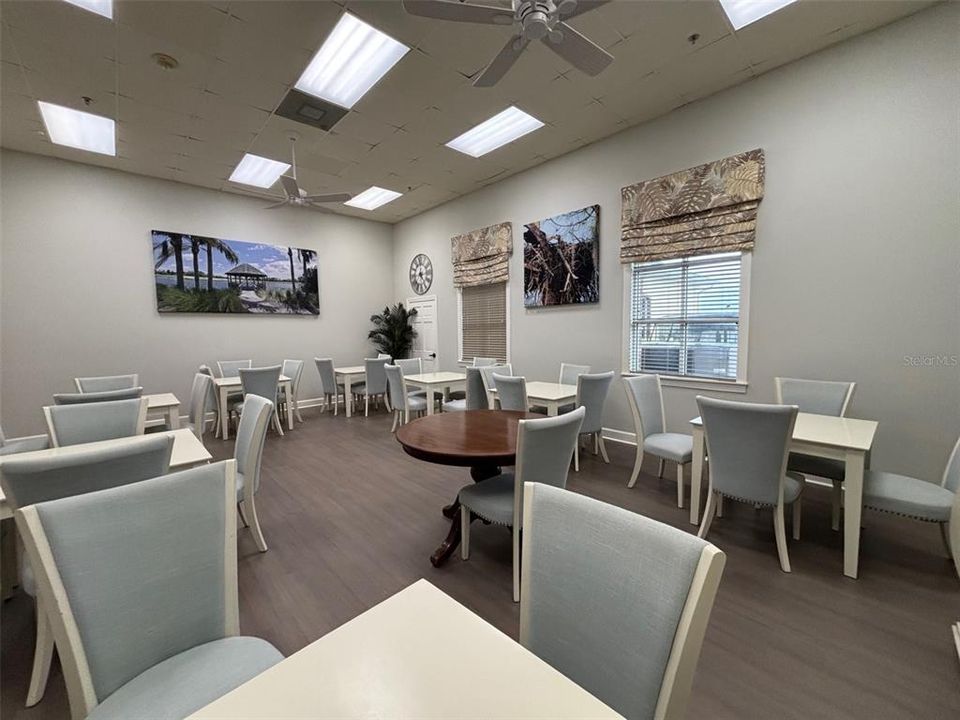 Active With Contract: $369,900 (3 beds, 2 baths, 1845 Square Feet)