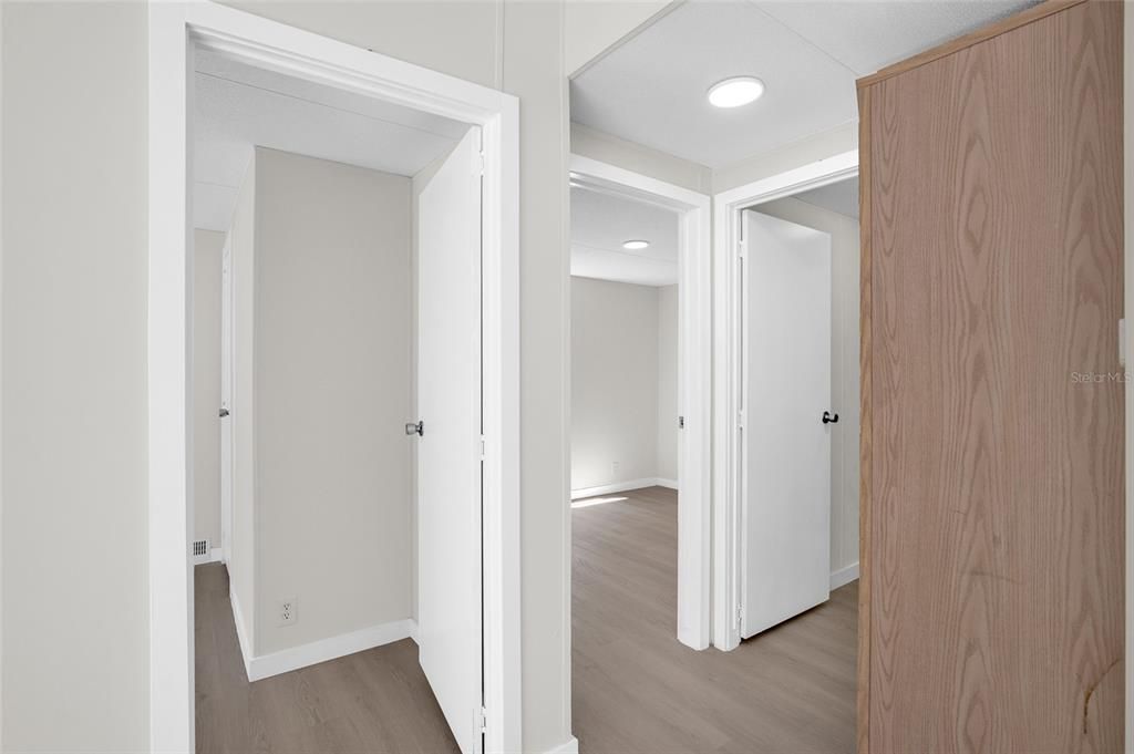 For Sale: $224,900 (3 beds, 2 baths, 960 Square Feet)