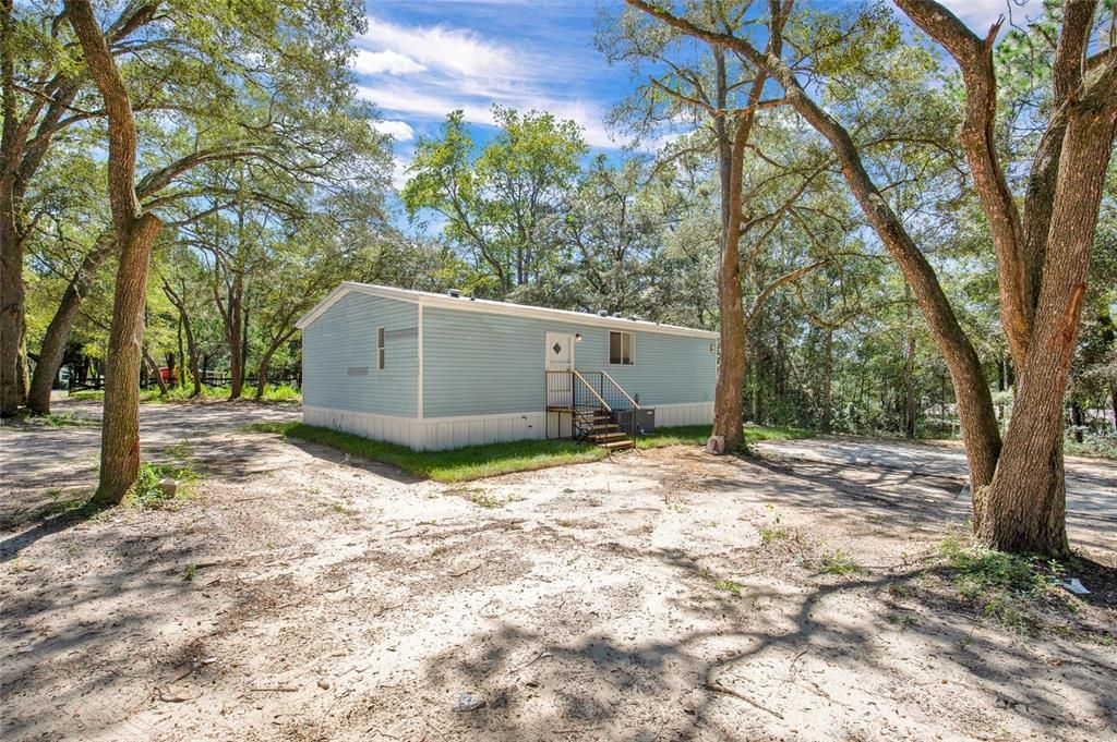 For Sale: $224,900 (3 beds, 2 baths, 960 Square Feet)