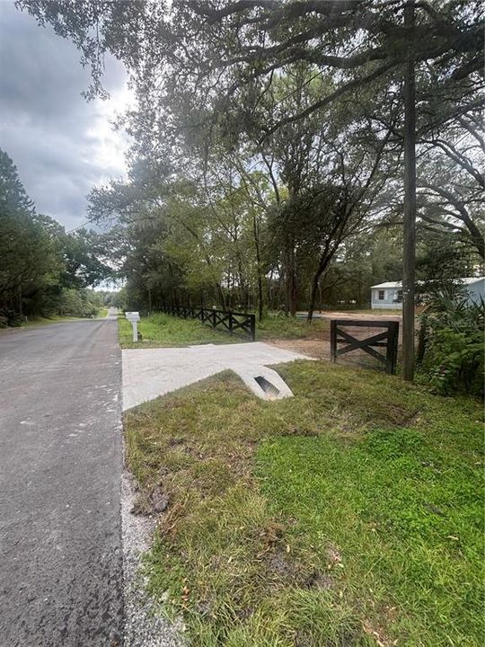 For Sale: $224,900 (3 beds, 2 baths, 960 Square Feet)