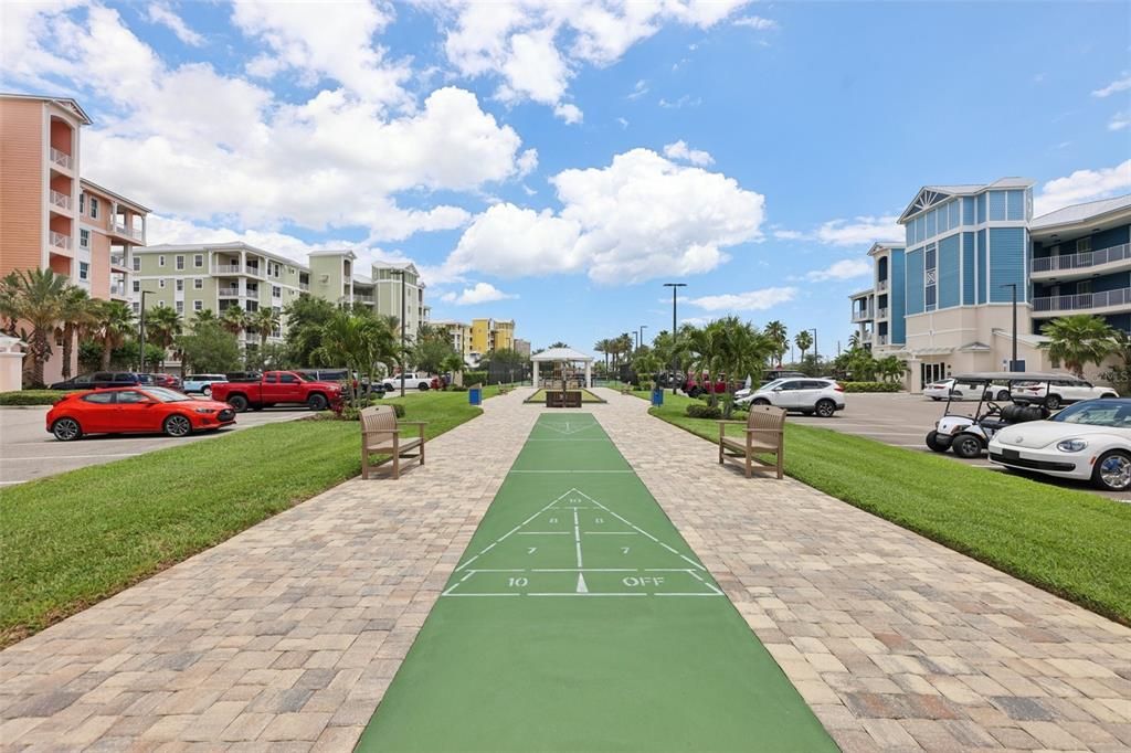 For Sale: $665,000 (2 beds, 2 baths, 1384 Square Feet)