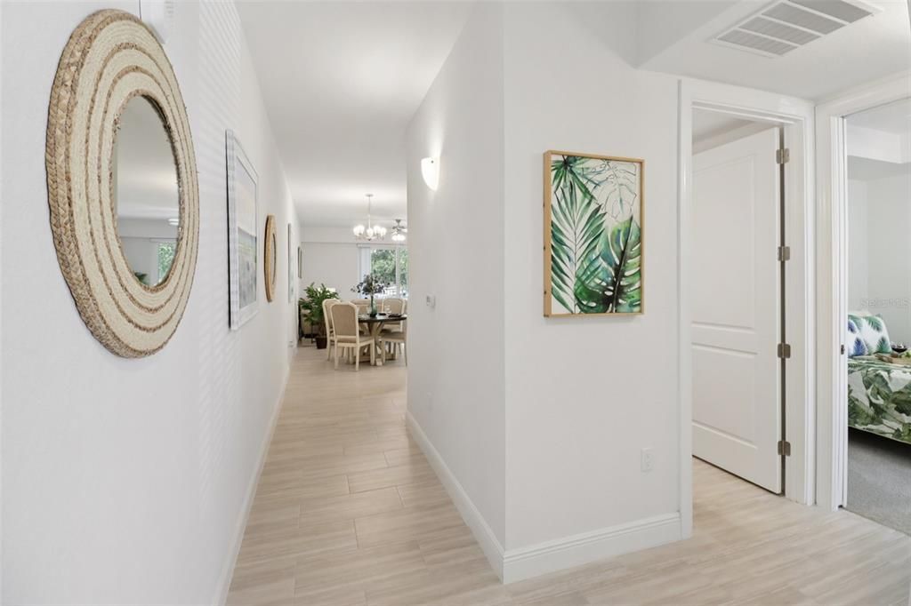 For Sale: $665,000 (2 beds, 2 baths, 1384 Square Feet)