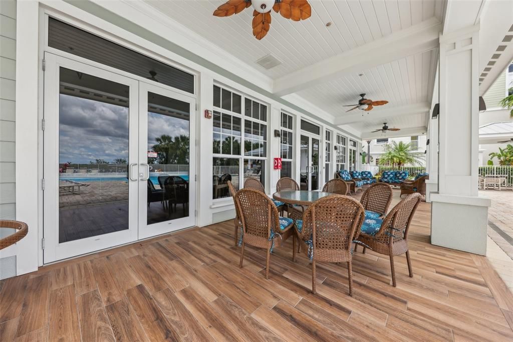 For Sale: $665,000 (2 beds, 2 baths, 1384 Square Feet)