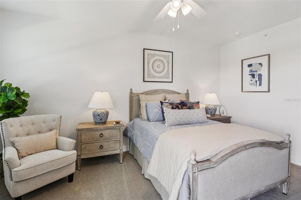 For Sale: $665,000 (2 beds, 2 baths, 1384 Square Feet)