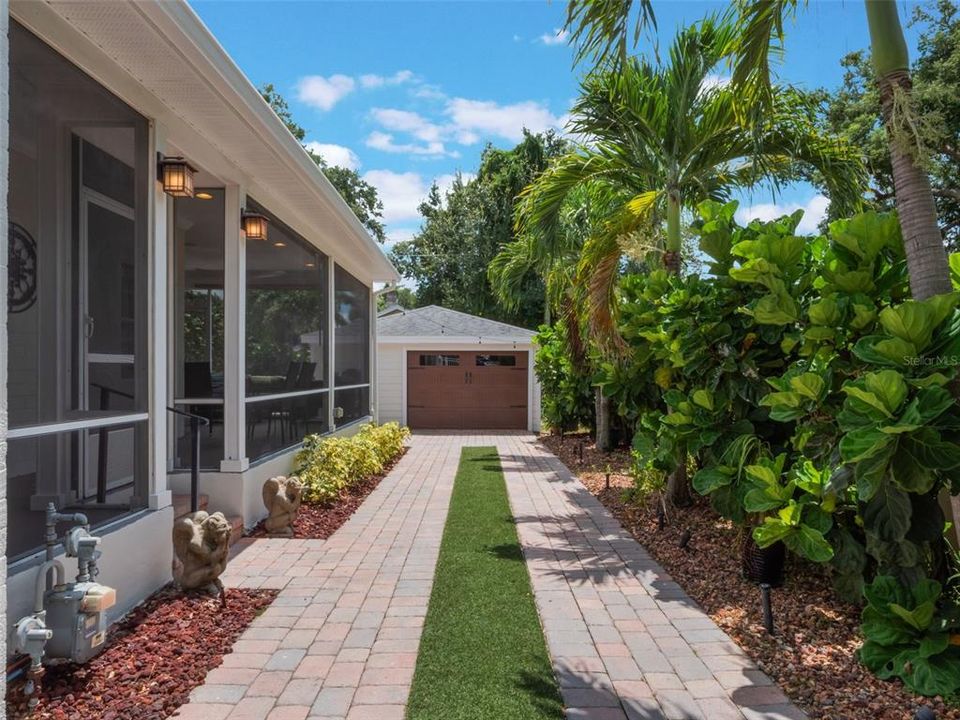 For Sale: $750,000 (3 beds, 2 baths, 2307 Square Feet)