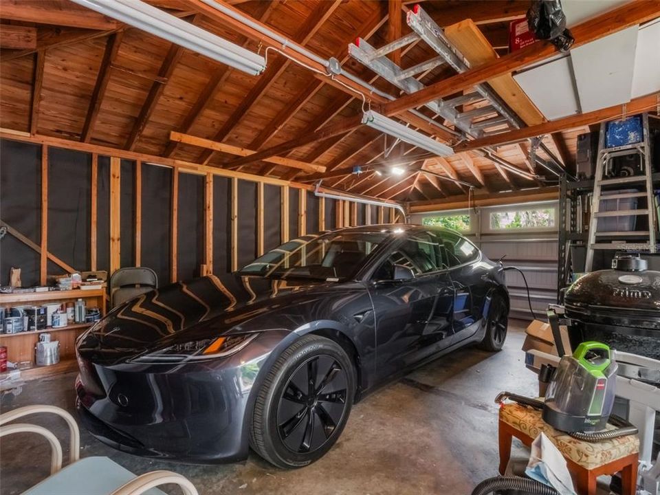 For Sale: $750,000 (3 beds, 2 baths, 2307 Square Feet)