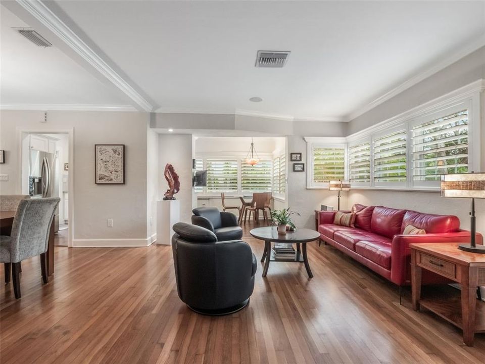 For Sale: $750,000 (3 beds, 2 baths, 2307 Square Feet)