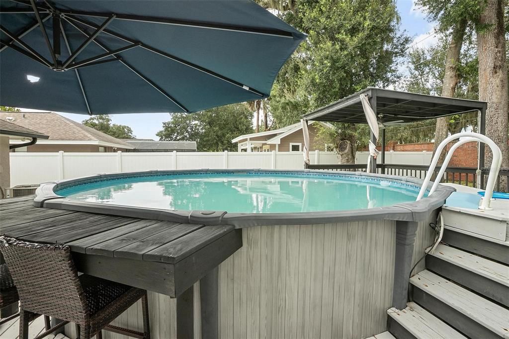 合同活跃: $519,900 (4 贝兹, 3 浴室, 2066 平方英尺)