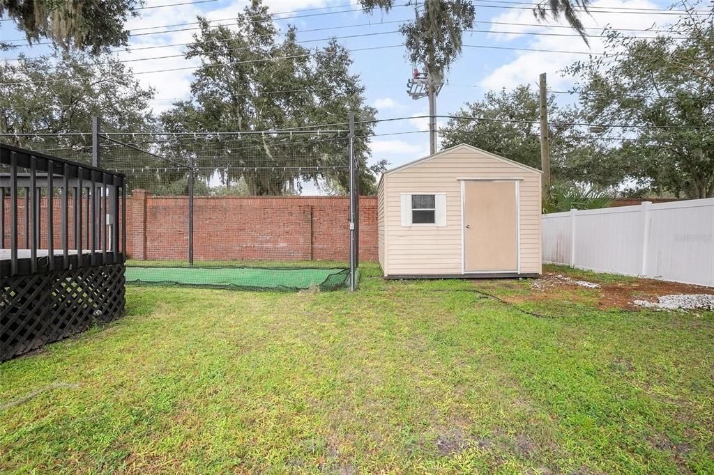 合同活跃: $519,900 (4 贝兹, 3 浴室, 2066 平方英尺)