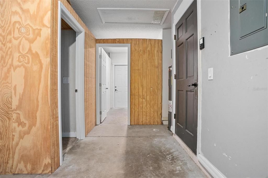 合同活跃: $519,900 (4 贝兹, 3 浴室, 2066 平方英尺)