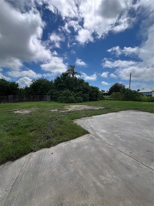 待售: $94,500 (1.00 acres)