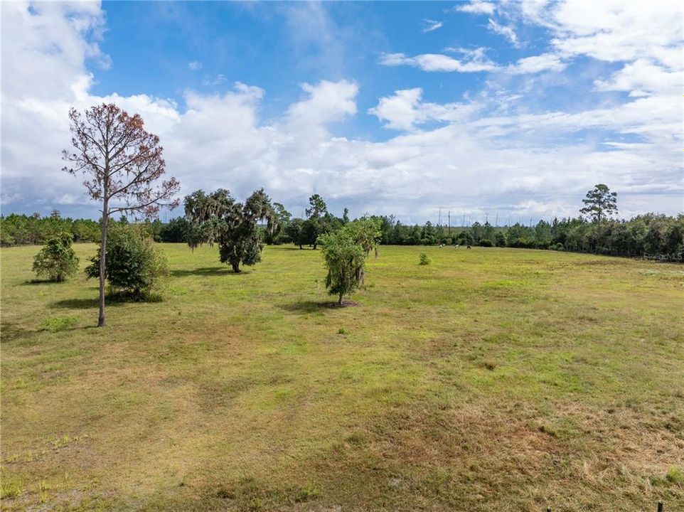 На продажу: $599,000 (3 спален, 2 ванн, 1390 Квадратных фут)