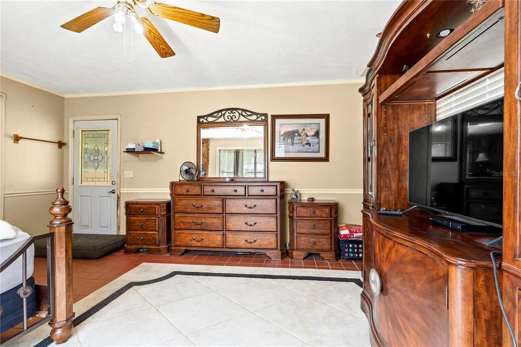 На продажу: $599,000 (3 спален, 2 ванн, 1390 Квадратных фут)