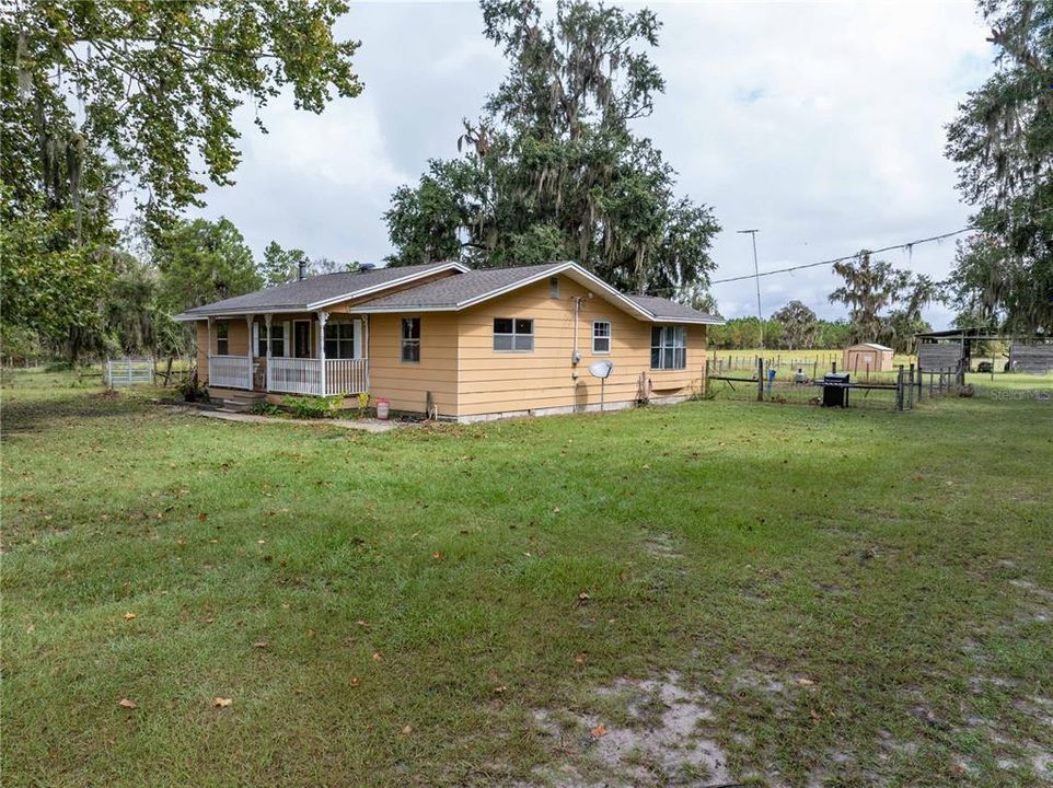 На продажу: $599,000 (3 спален, 2 ванн, 1390 Квадратных фут)