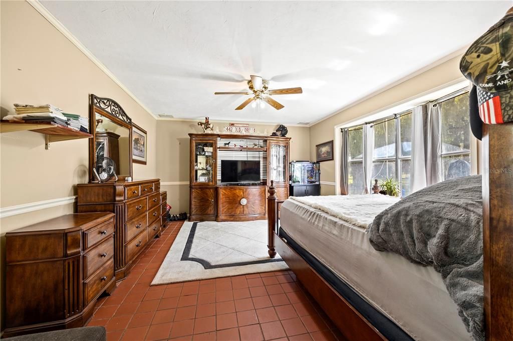 На продажу: $599,000 (3 спален, 2 ванн, 1390 Квадратных фут)