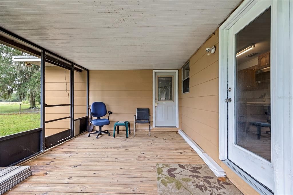 На продажу: $599,000 (3 спален, 2 ванн, 1390 Квадратных фут)