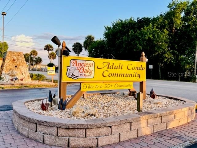 For Sale: $189,000 (2 beds, 1 baths, 1100 Square Feet)