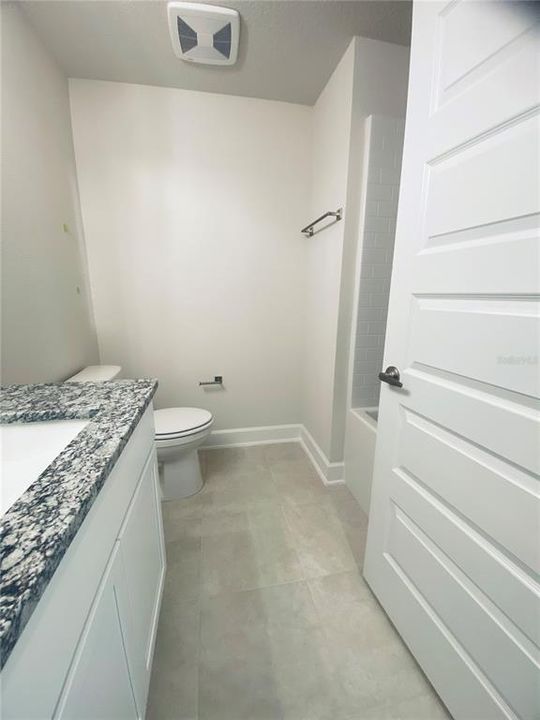 Active With Contract: $376,900 (3 beds, 2 baths, 1415 Square Feet)