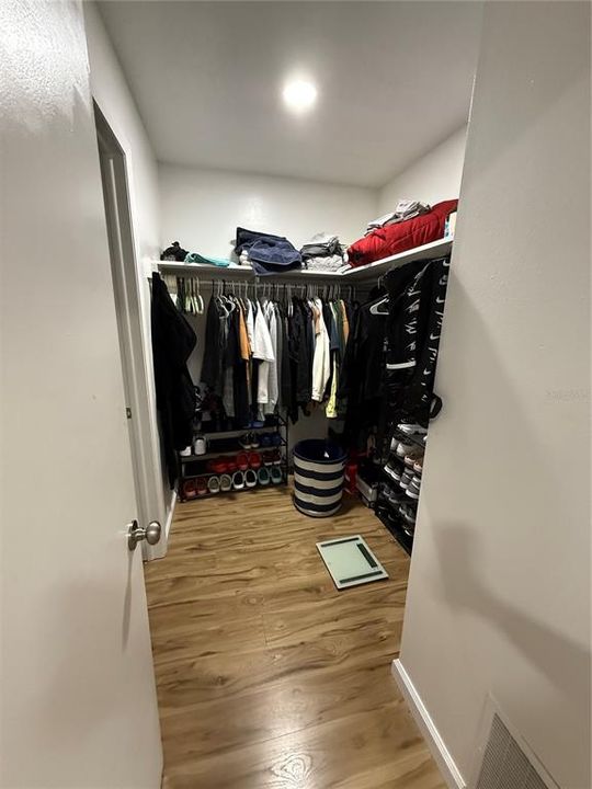 En Venta: $224,900 (2 camas, 2 baños, 948 Pies cuadrados)