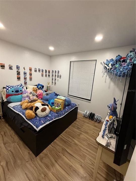 En Venta: $224,900 (2 camas, 2 baños, 948 Pies cuadrados)