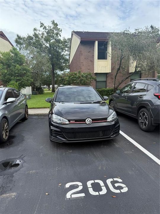 En Venta: $224,900 (2 camas, 2 baños, 948 Pies cuadrados)