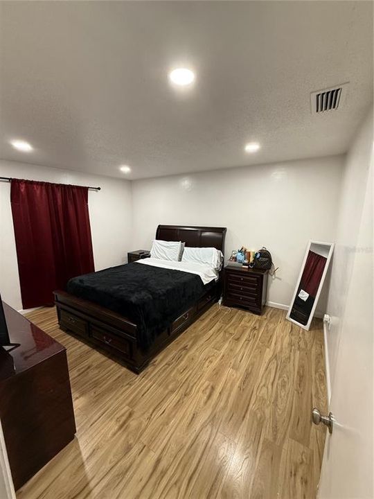 En Venta: $224,900 (2 camas, 2 baños, 948 Pies cuadrados)