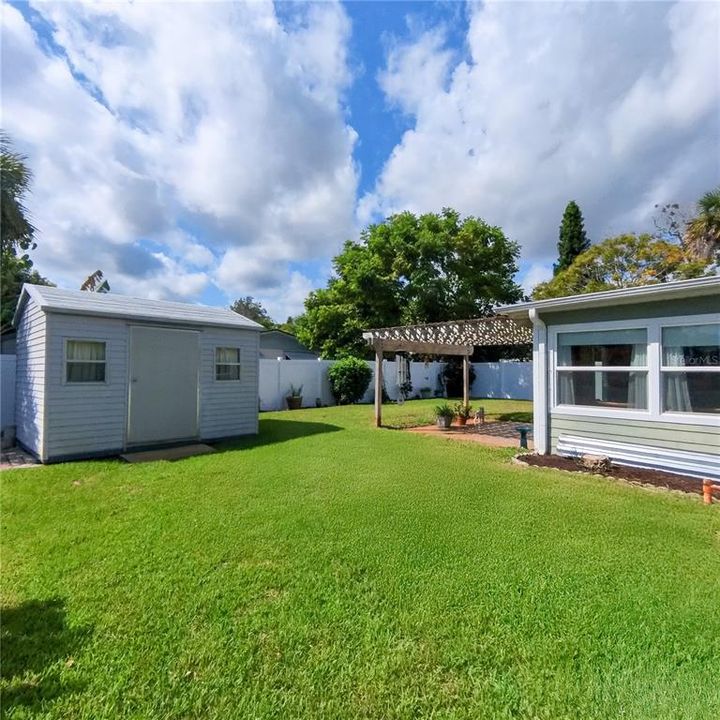 For Sale: $325,000 (3 beds, 1 baths, 1466 Square Feet)