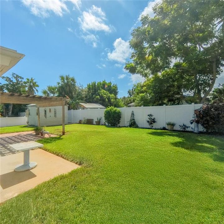 For Sale: $325,000 (3 beds, 1 baths, 1466 Square Feet)