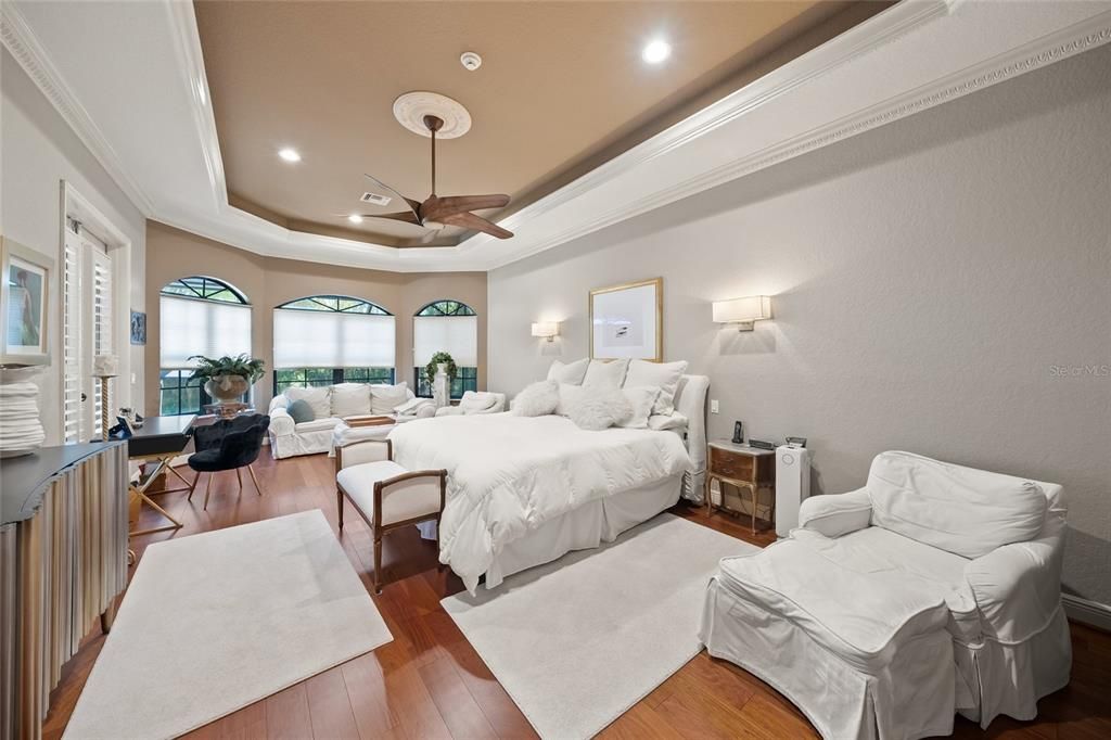 For Sale: $2,425,000 (3 beds, 3 baths, 3460 Square Feet)