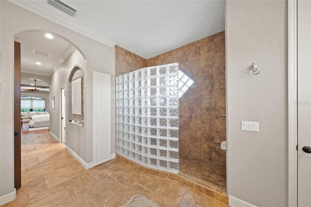 For Sale: $2,425,000 (3 beds, 3 baths, 3460 Square Feet)