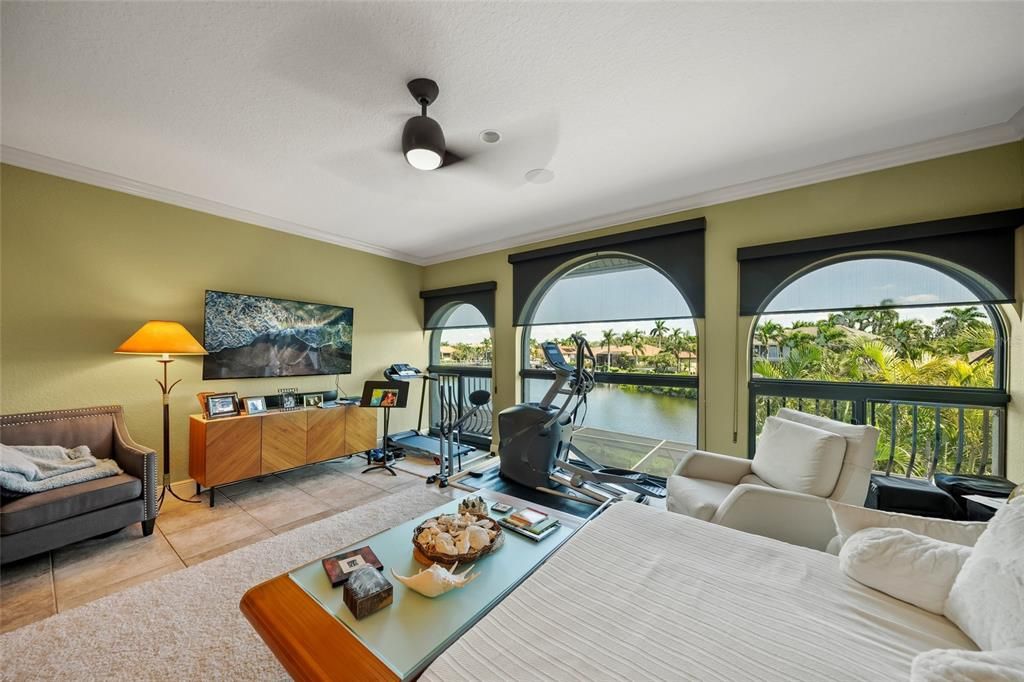 For Sale: $2,425,000 (3 beds, 3 baths, 3460 Square Feet)