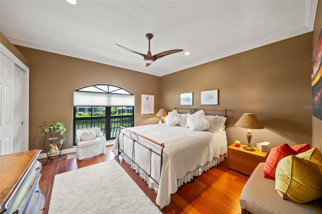 For Sale: $2,425,000 (3 beds, 3 baths, 3460 Square Feet)