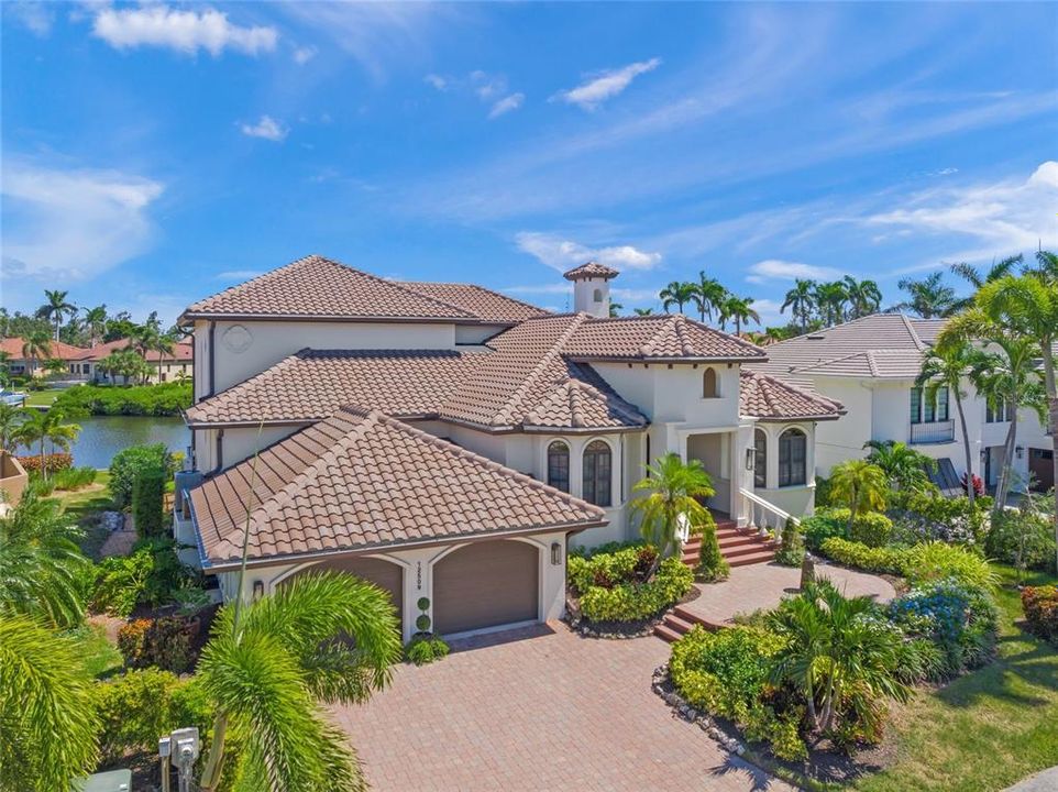 For Sale: $2,425,000 (3 beds, 3 baths, 3460 Square Feet)