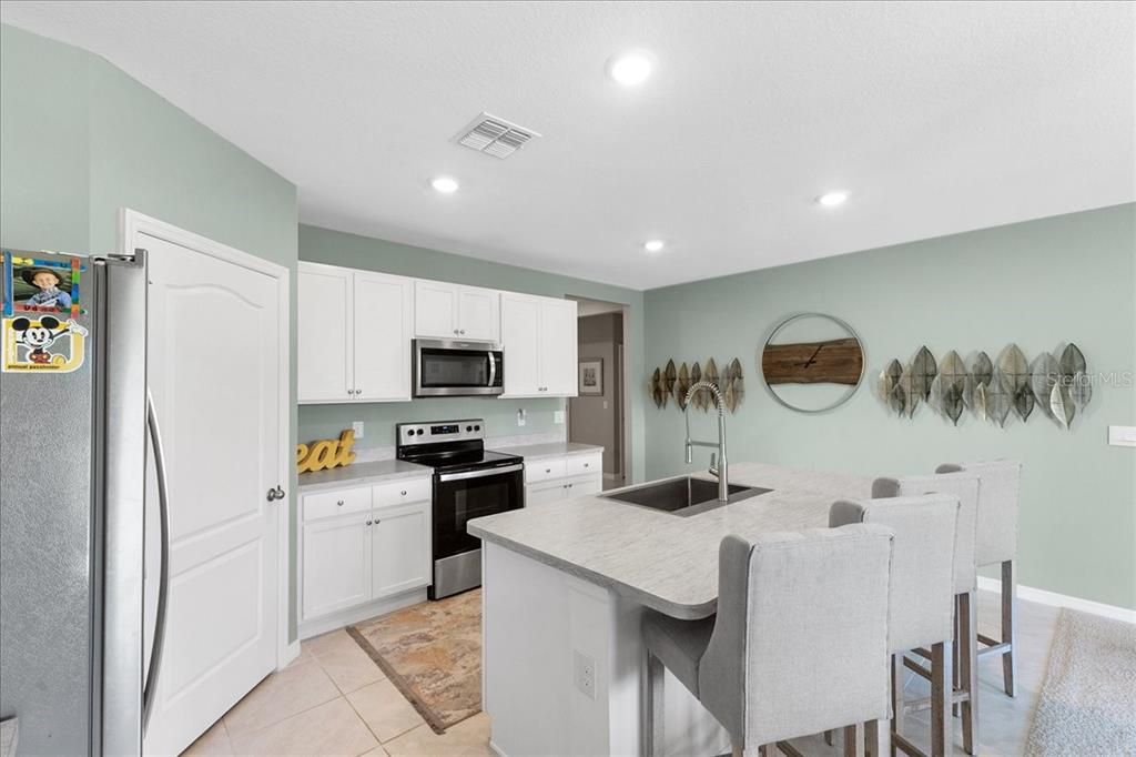 Active With Contract: $329,900 (4 beds, 2 baths, 1855 Square Feet)