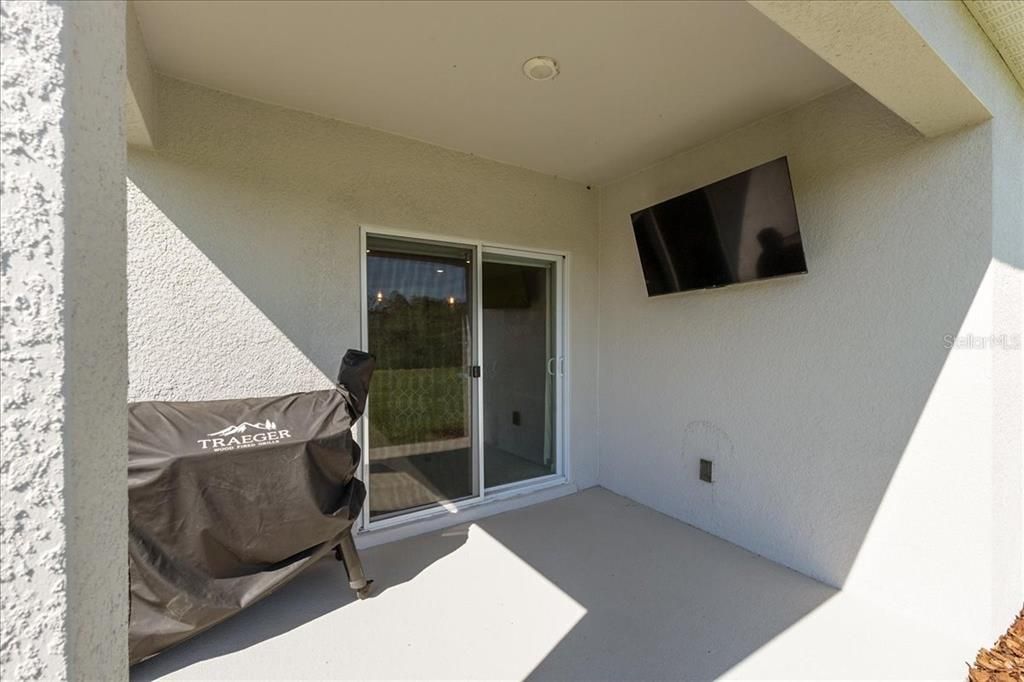 Active With Contract: $329,900 (4 beds, 2 baths, 1855 Square Feet)