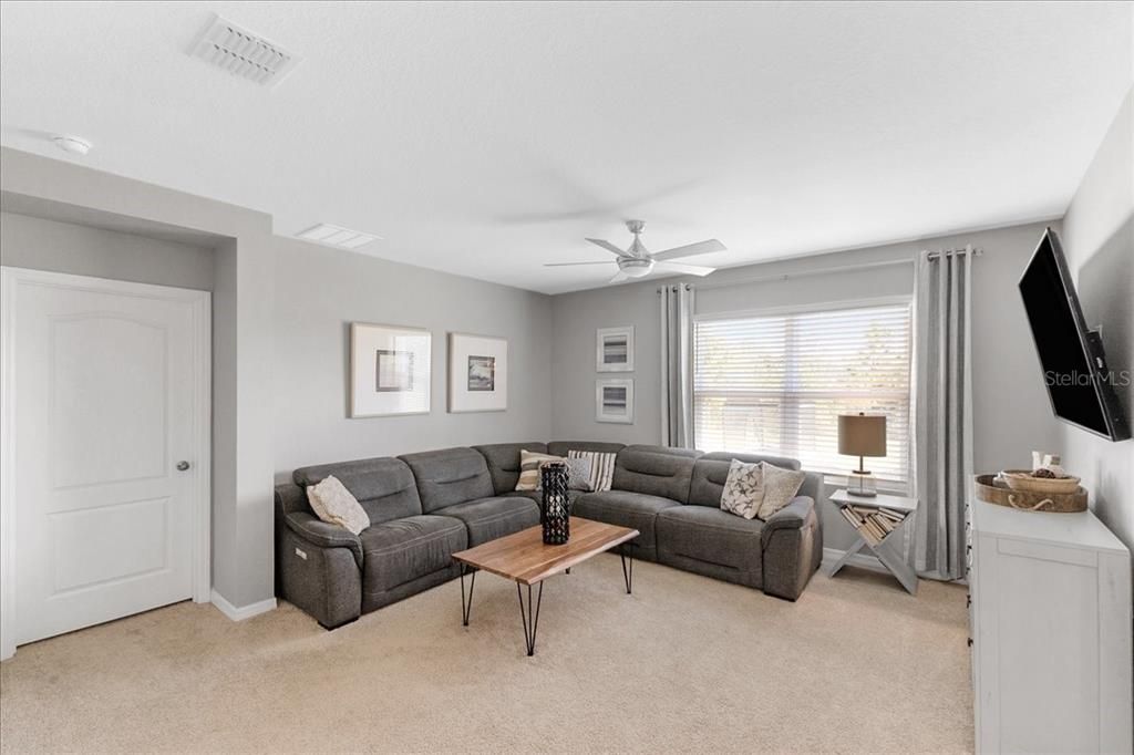 Active With Contract: $329,900 (4 beds, 2 baths, 1855 Square Feet)