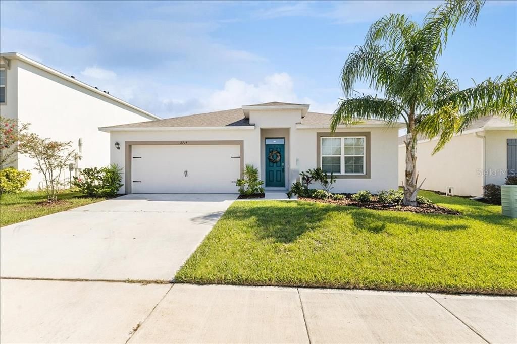 Active With Contract: $329,900 (4 beds, 2 baths, 1855 Square Feet)