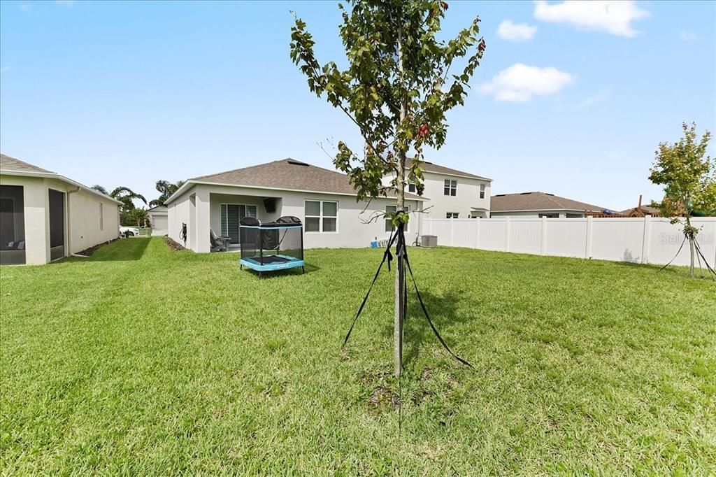 Active With Contract: $329,900 (4 beds, 2 baths, 1855 Square Feet)