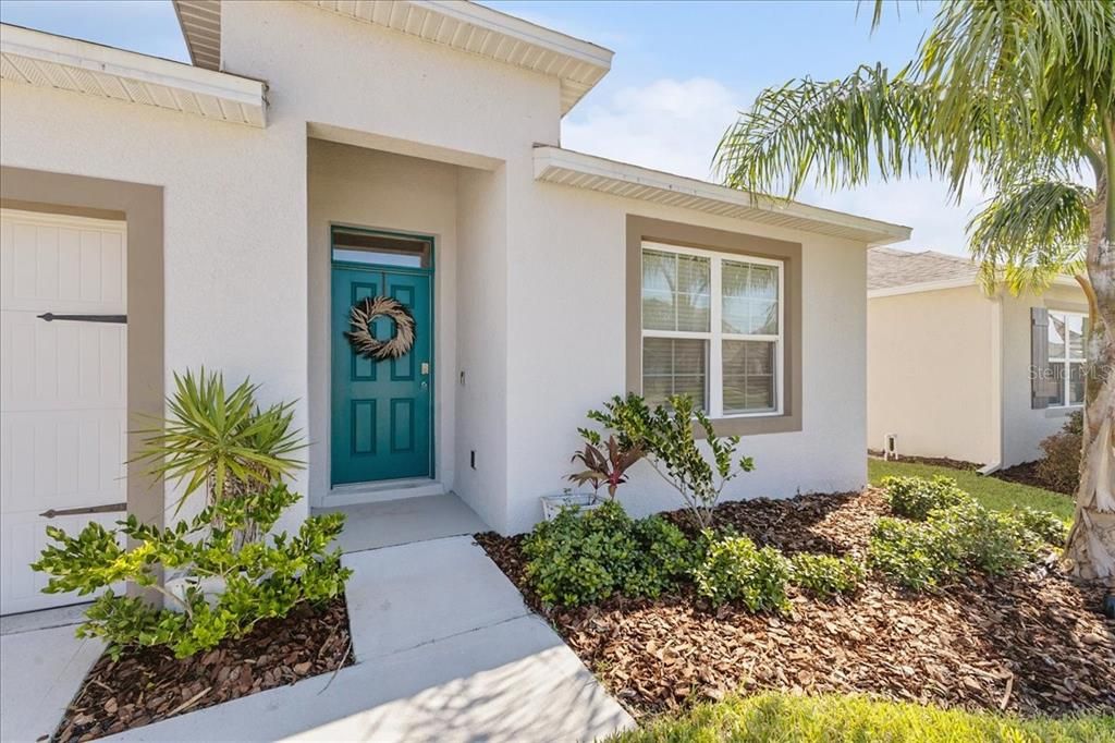 Active With Contract: $329,900 (4 beds, 2 baths, 1855 Square Feet)