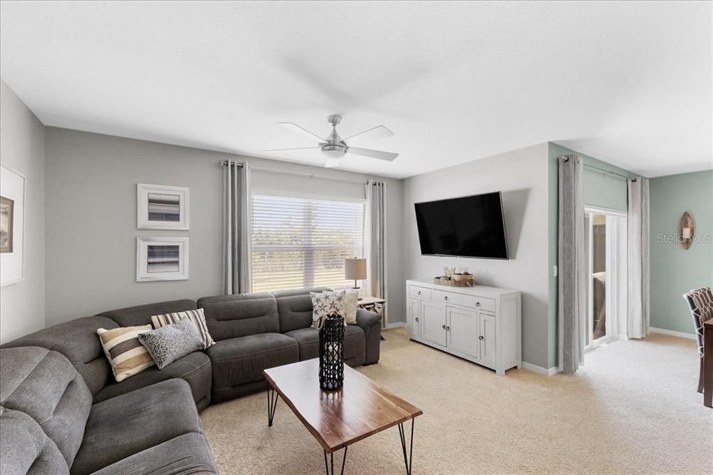 Active With Contract: $329,900 (4 beds, 2 baths, 1855 Square Feet)