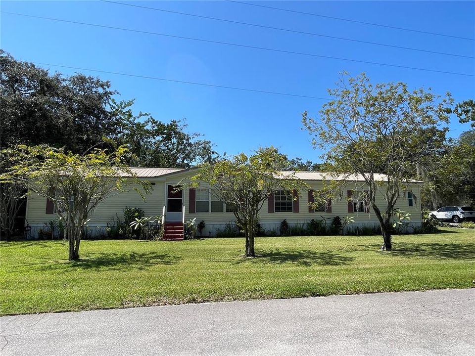 En Venta: $240,000 (4 camas, 2 baños, 2128 Pies cuadrados)