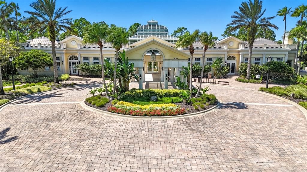 待售: $139,700 (0.16 acres)