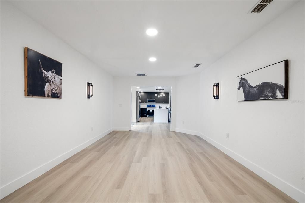 Active With Contract: $399,000 (3 beds, 2 baths, 1972 Square Feet)