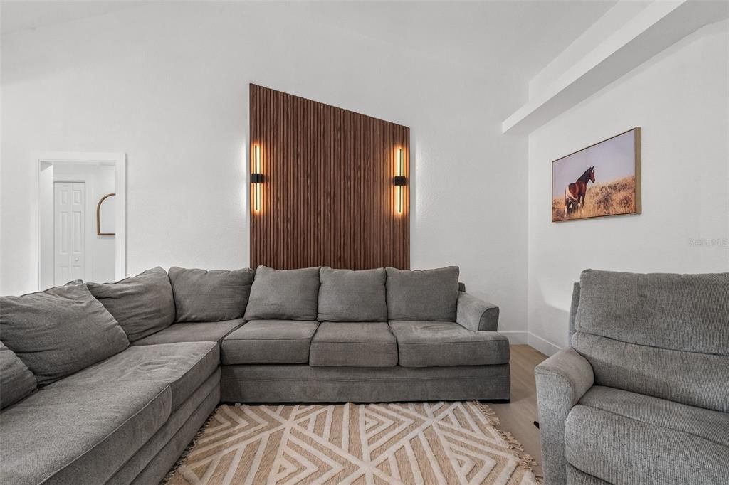 Active With Contract: $399,000 (3 beds, 2 baths, 1972 Square Feet)