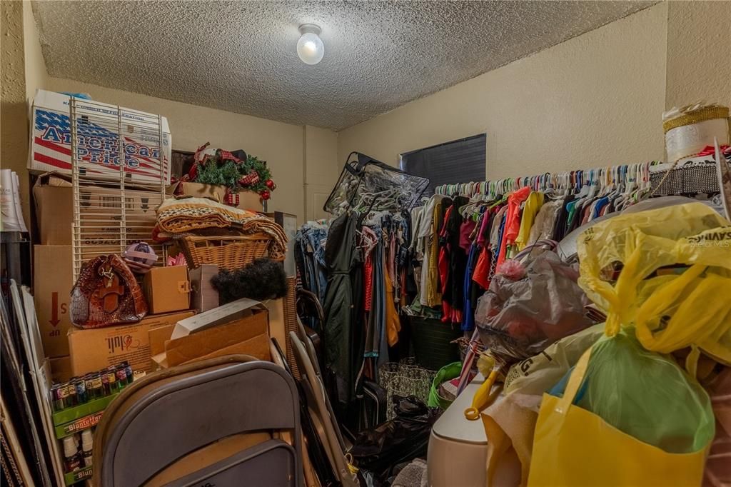 Под контрактом: $249,500 (0 спален, 0 ванн, 1544 Квадратных фут)