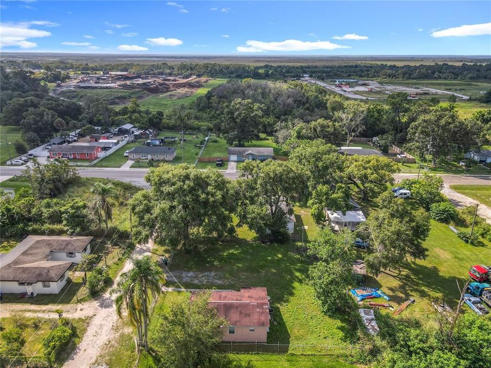 待售: $179,999 (2 贝兹, 1 浴室, 814 平方英尺)